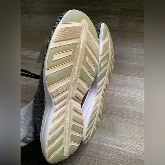 APL Techloom Phantom Sneakers Performance Sneakers Gray Black Men’s Size 11 Used - Picture 8 of 16